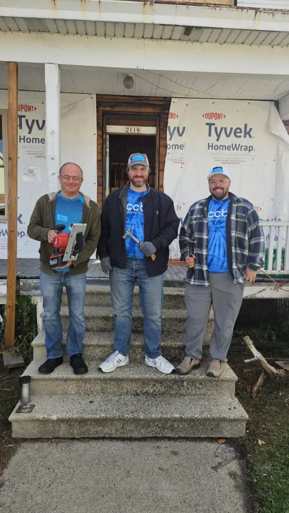 CCB Technology team members volunteering with Habitat for Humanity